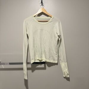 Lululemon Swiftly Tech Long Sleeve